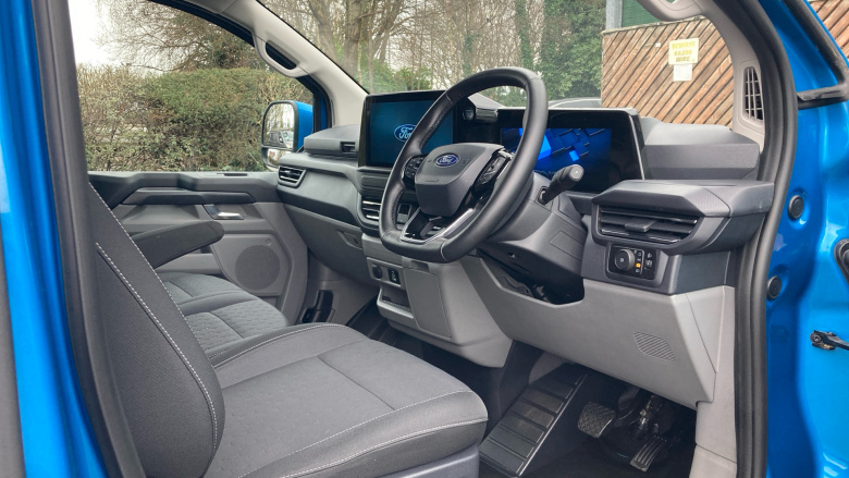 Ford Transit Custom 280 L1 Diesel Fwd 2.0 EcoBlue 136ps H1 Van Limited Auto